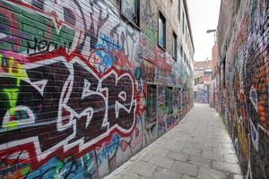 La ruelle aux graffitis - Werregarenstraat 10
