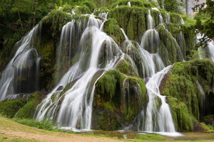 Baume les Messieurs - Cascade des Tufs - Savoie