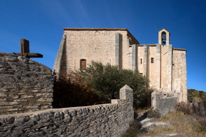 Saint Saturnin lès Apt - Chapelle castrale - Vaucluse