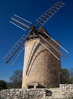 Saint Saturnin lès Apt - Moulin à vent - Vaucluse 2