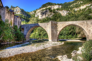 Sainte-Enimie - Pont sur le Tarn - Lozère