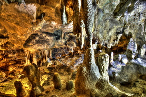 Les Grottes de Thouzon - Le Thor (Vaucluse) 04