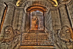 L'escalier d'honneur de l'Hôtel de ville d'Arles