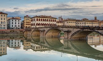 Florence - Vue sur le Ponte Alle Grazie 04