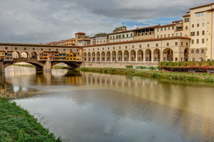 Florence - Vue sur le Ponte Vecchio 07