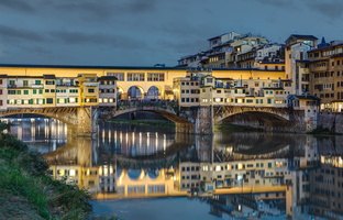 Florence - Vue sur le Ponte Vecchio 12