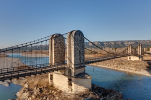 Mallemort - Le vieux pont suspendu - Bouches du Rhône