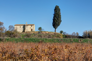 Paulhan - La chapelle Saint Jean-de-Vareilles vue 2