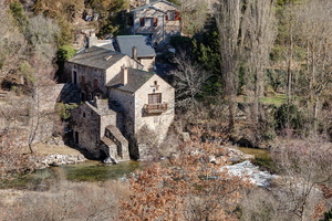 Moulin au bord de La Dourbie - Hameau des Moulinets