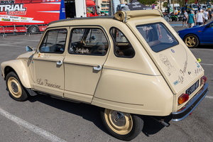 Véhicule 42