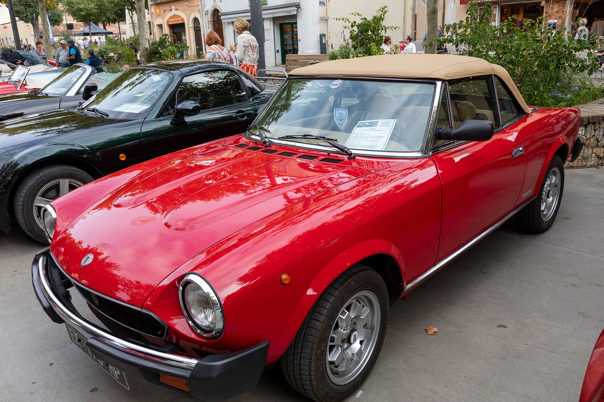 Club Rétro Pouss Auto  54.jpg