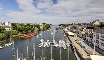15 - Douarnenez - Le port Rhu depuis le Grand pont - Finistère