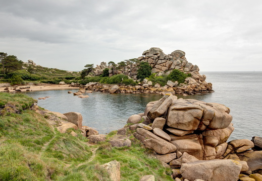 La côte de granit rose
